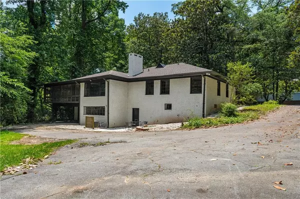 Atlanta, GA 30342,3757 Peachtree Dunwoody RD NE