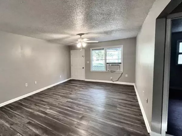 Dalton, GA 30721,4322 Banks DR