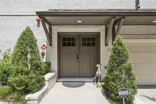 Atlanta, GA 30309,1821 Huntington Hills LN NW