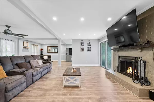 Decatur, GA 30034,3864 Wake Forest RD