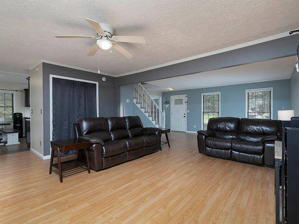 Mableton, GA 30126,21 Queen Anne DR SE