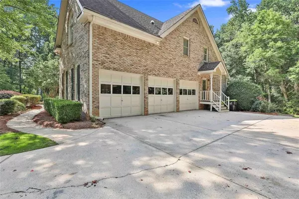 Fayetteville, GA 30215,140 Silvermere