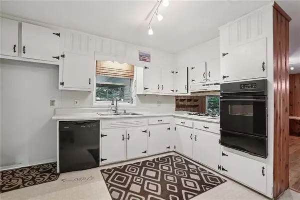 Marietta, GA 30062,1194 Robert LN