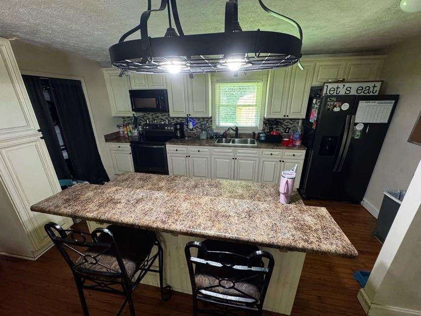 Cartersville, GA 30121,199 Mckaskey Creek RD SE