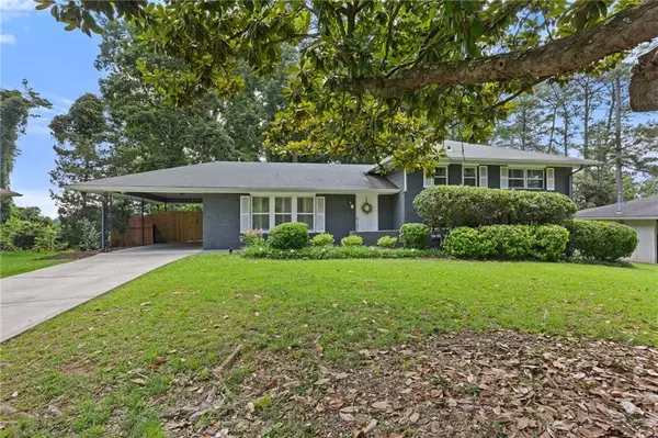 Atlanta, GA 30339,2416 Elmwood CIR SE