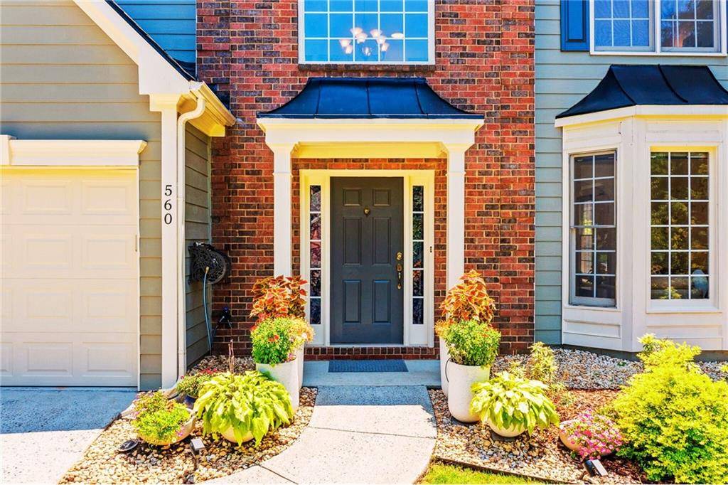 Johns Creek, GA 30022,560 Edgehill PL