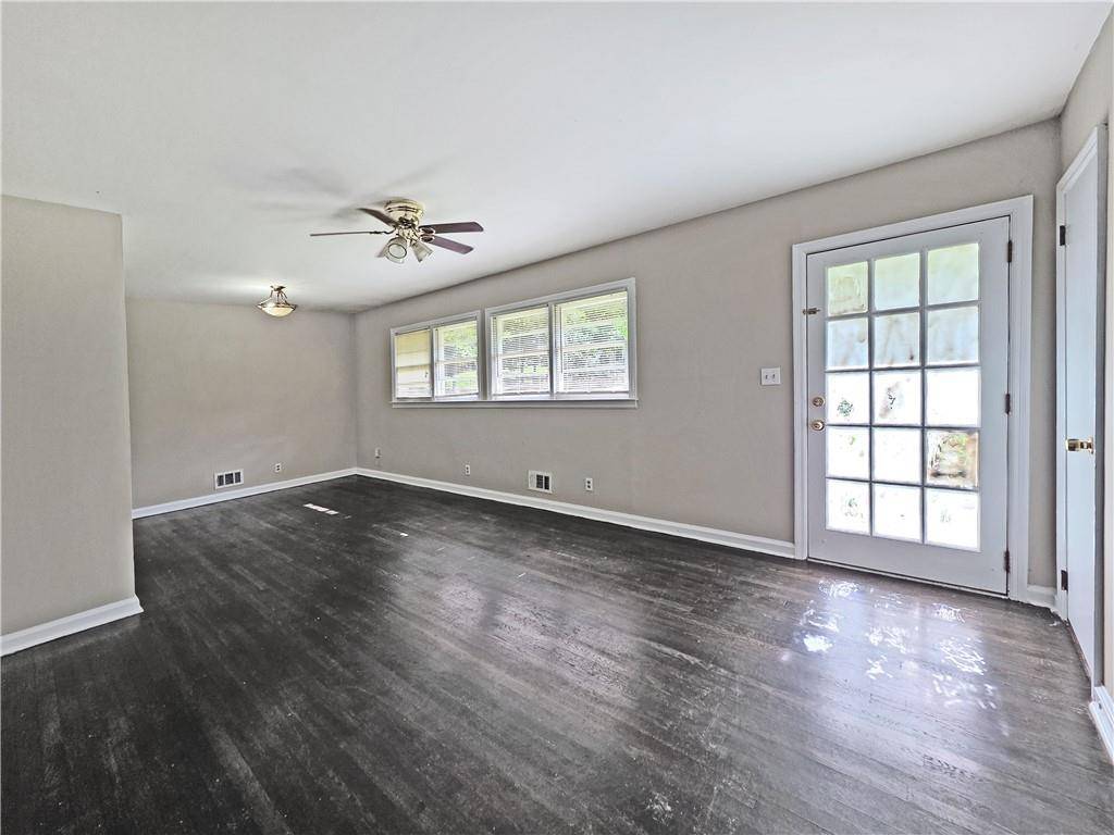 Marietta, GA 30067,510 SE Boyds DR SE