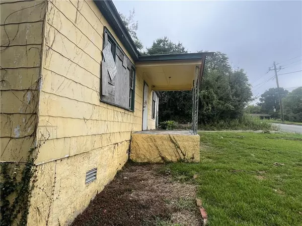 Macon, GA 31204,2059 Canton ST