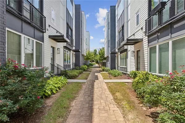 Atlanta, GA 30318,704 Banton DR NW