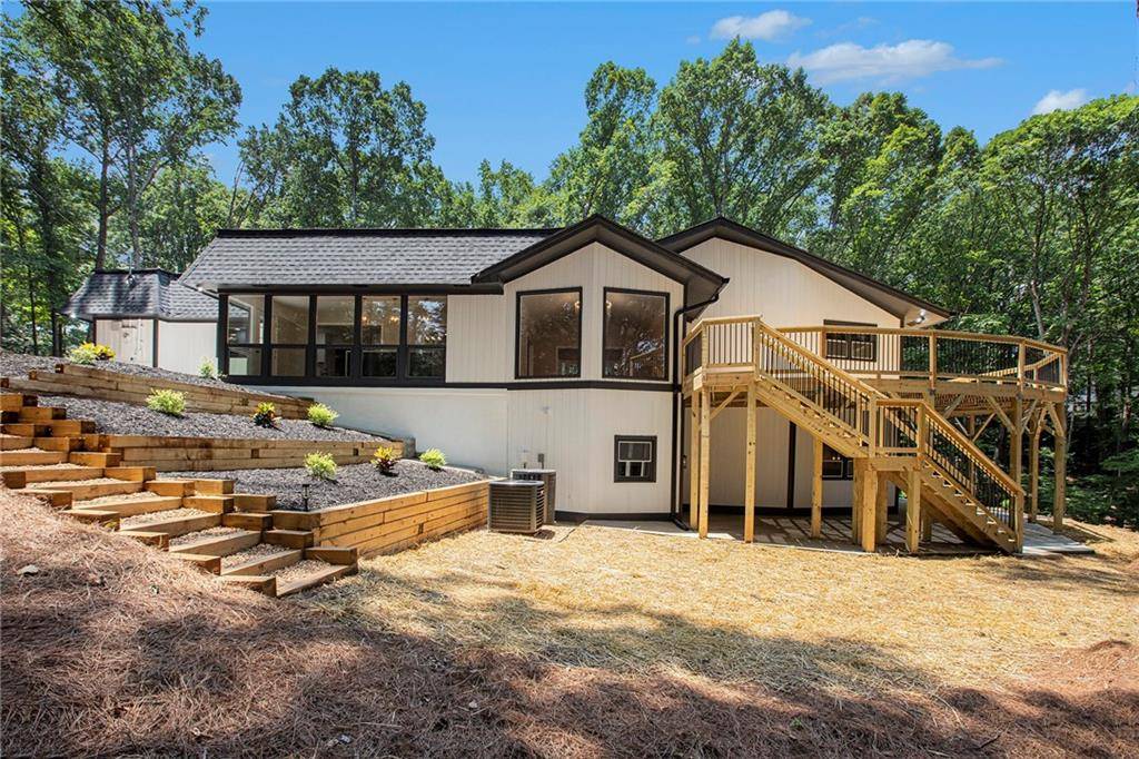 Atlanta, GA 30350,9025 Huntcliff TRCE