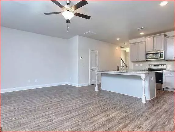 College Park, GA 30349,6186 Ripple WAY #84