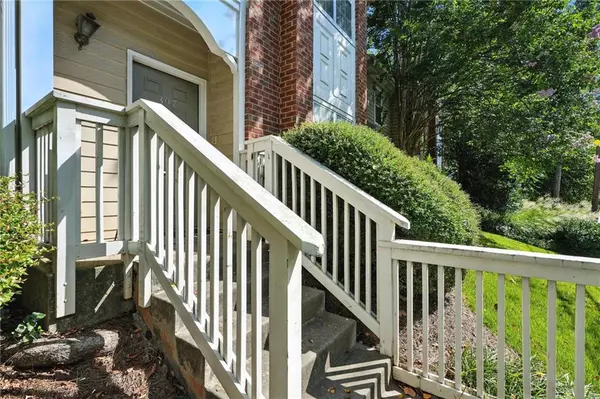 Atlanta, GA 30315,1731 Pryor RD SW #307