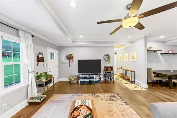 Decatur, GA 30032,2123 Garden CIR