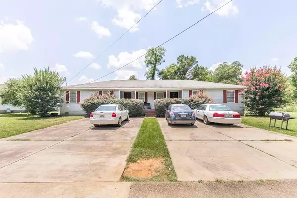 210 PERRY RAILROAD ST, Fort Valley, GA 31030