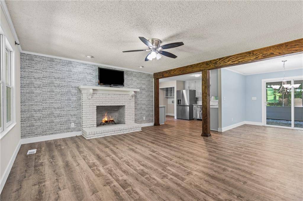 Flowery Branch, GA 30542,4617 Kingswood DR