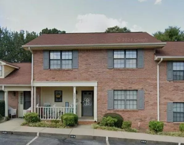 333 Mount Vernon DR, Calhoun, GA 30701