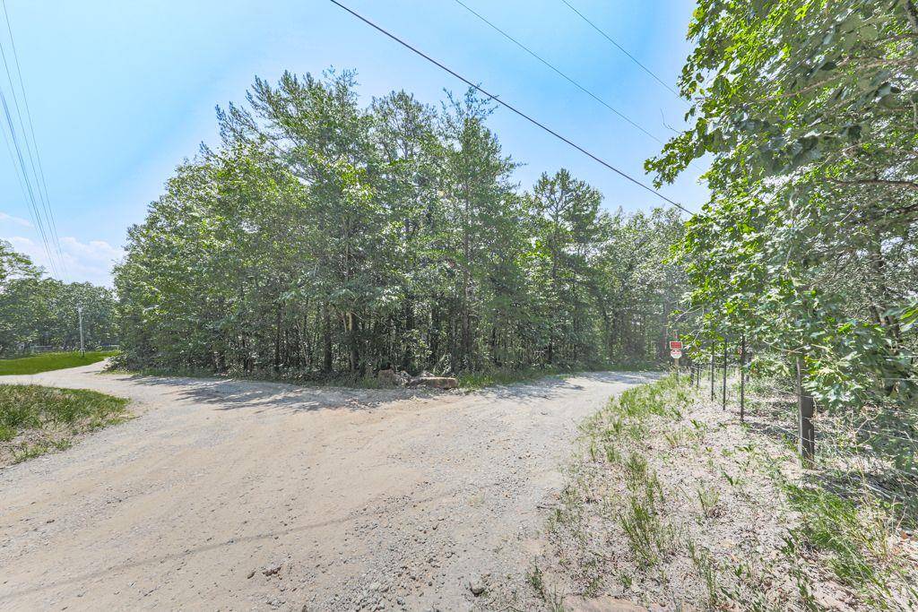 Waleska, GA 30183,769 Rockhouse RD