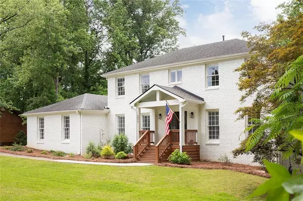 Atlanta, GA 30338,5070 Hensley DR