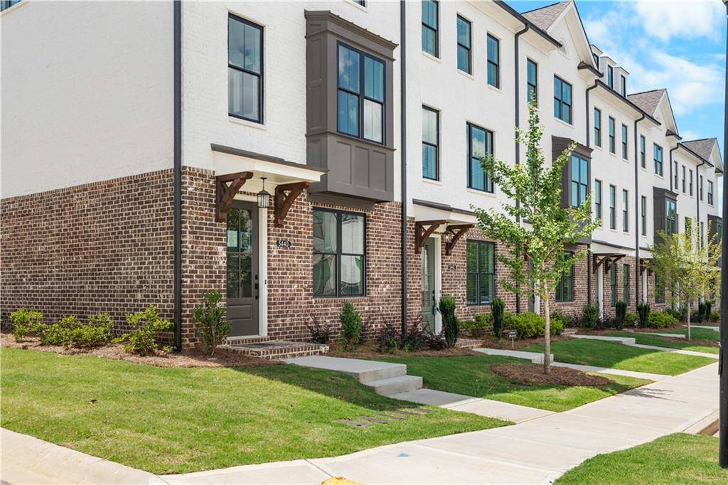 Buford, GA 30518,5440 Howington CT #190