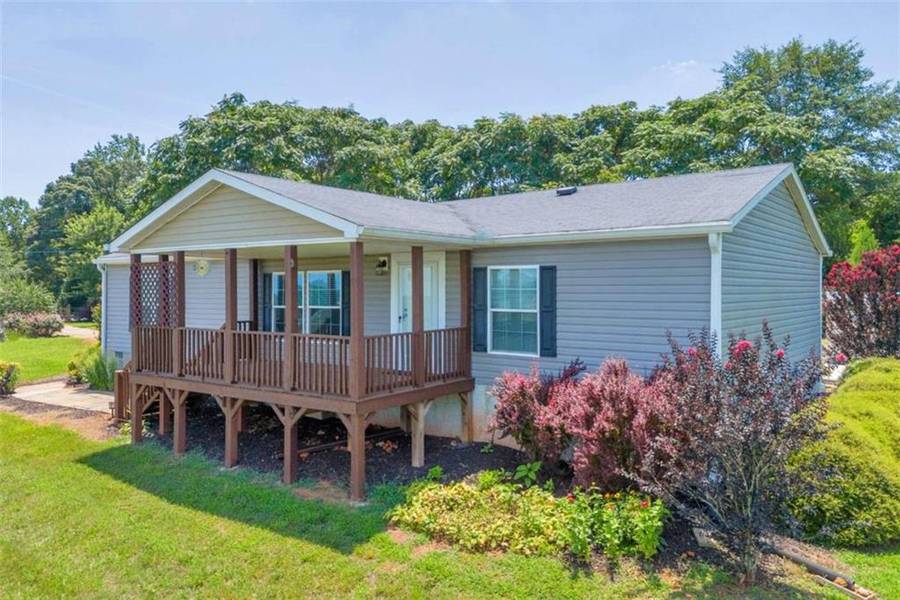 1668 Plainview RD, Maysville, GA 30558