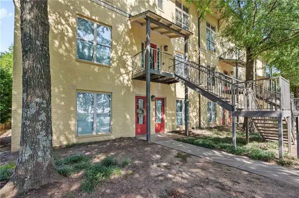 1195 Milton TER SE #2201, Atlanta, GA 30315