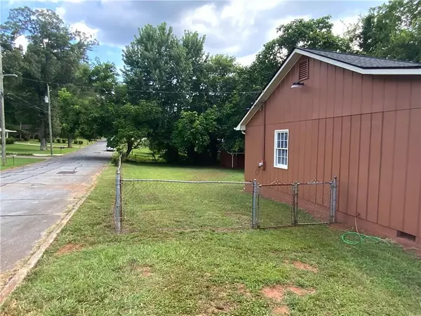 Cartersville, GA 30121,25 Forrest LN