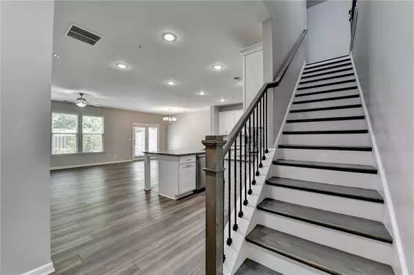 Alpharetta, GA 30009,315 DUVAL DR