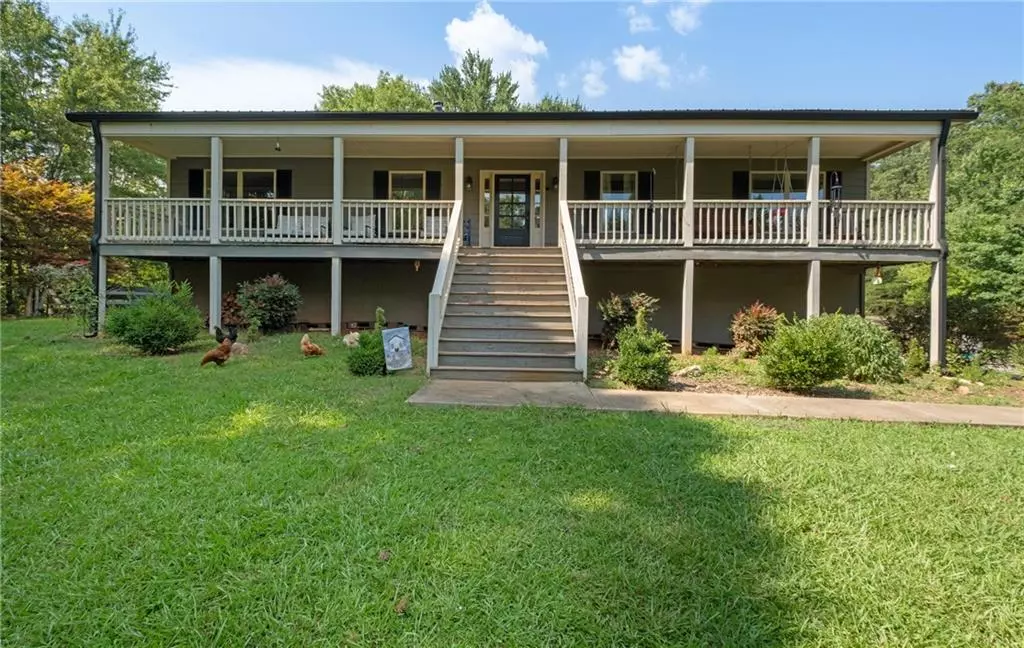 Waleska, GA 30183,4968 Moores Mill LN