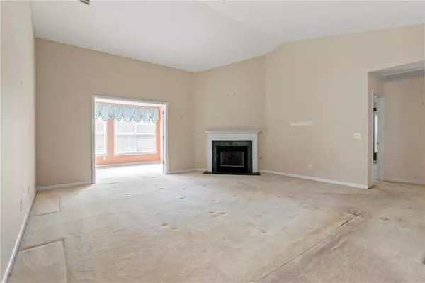 Alpharetta, GA 30022,10050 Lauren Hall CT