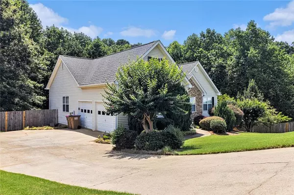 Flowery Branch, GA 30542,6411 Compass DR