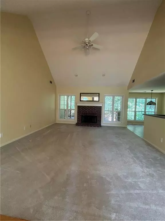 Braselton, GA 30517,206 Royal Crest DR