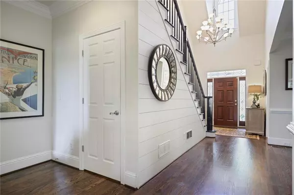 Atlanta, GA 30319,1021 Bluffhaven WAY NE