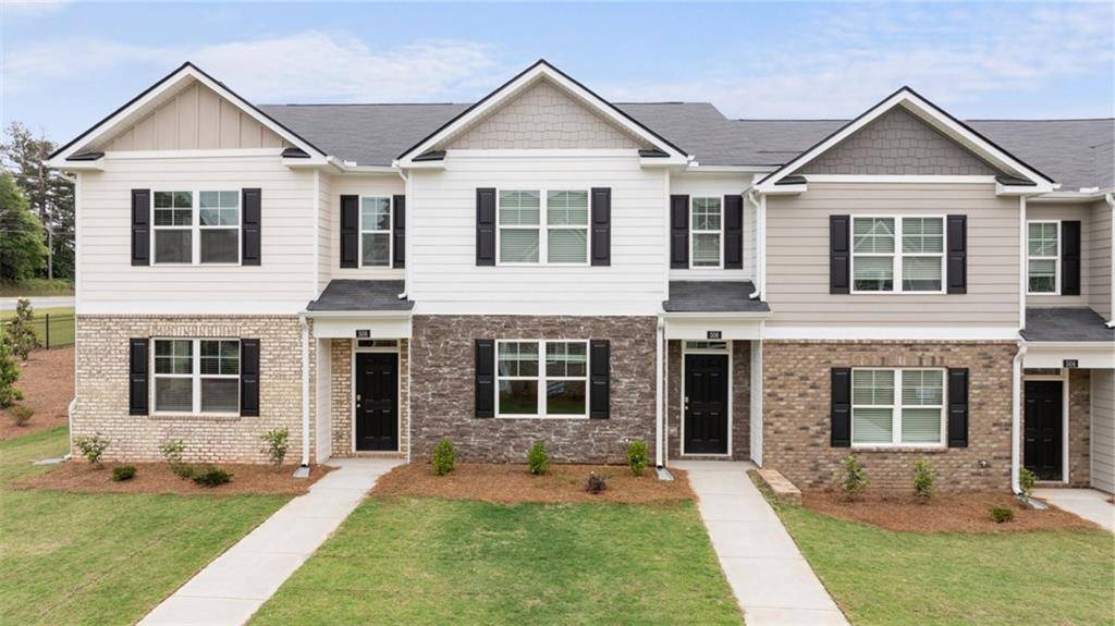 364 Sound CIR, Stockbridge, GA 30281