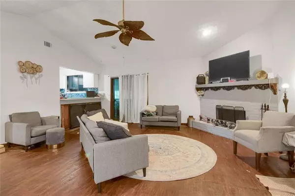 Jonesboro, GA 30238,652 POST OAK RD