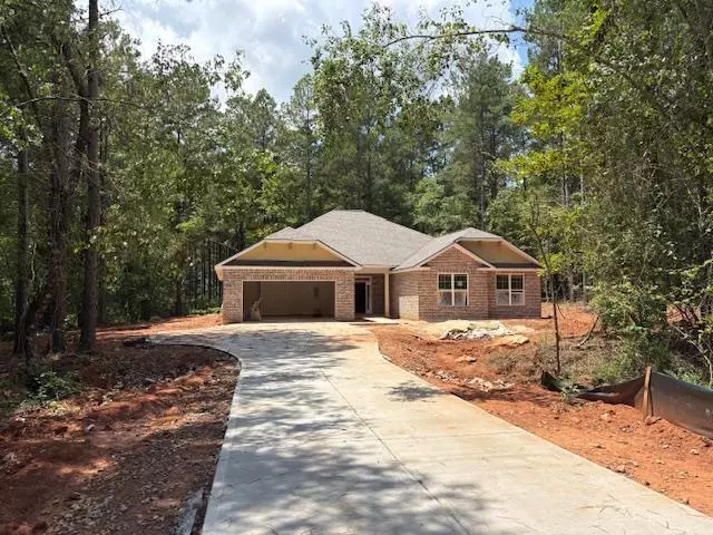 668 Eagle Heights DR, Maysville, GA 30558