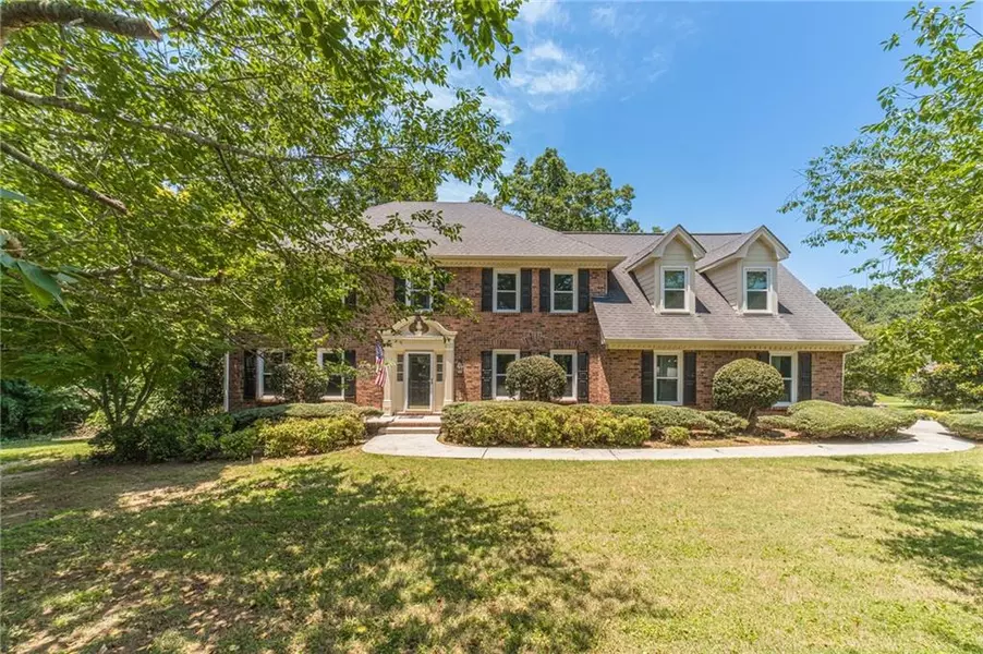4989 WOODFALL DR SW, Lilburn, GA 30047