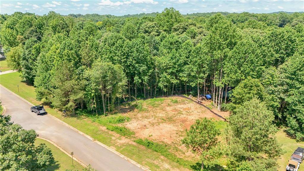 268 Beacon DR, Maysville, GA 30558
