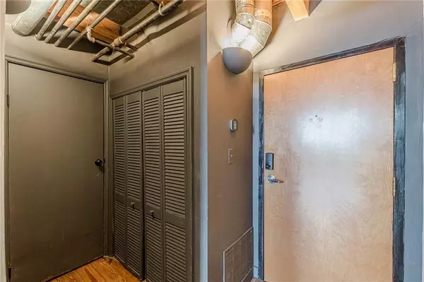 Atlanta, GA 30313,63 Mangum ST SW #3