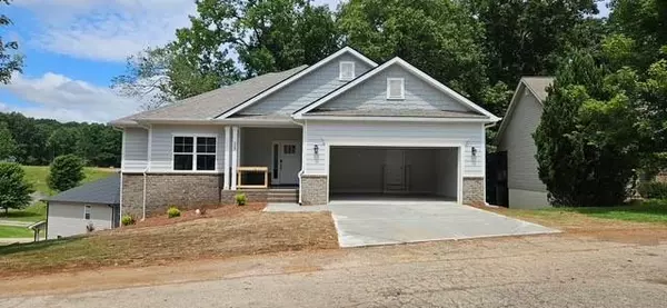 523 Wauka DR, Demorest, GA 30535