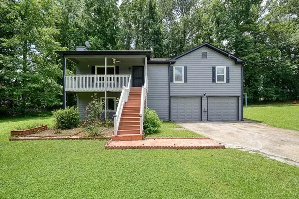 174 Village DR, Hiram, GA 30141