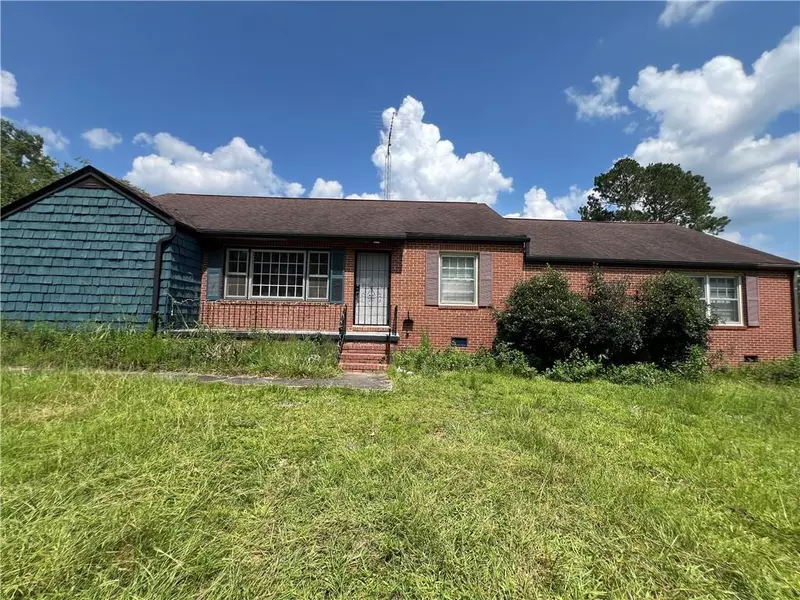 31 Pine AVE, Butler, GA 31006