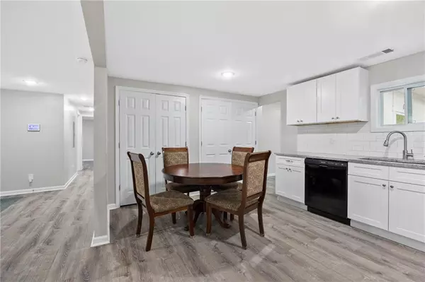 Stockbridge, GA 30281,10 Caroline DR