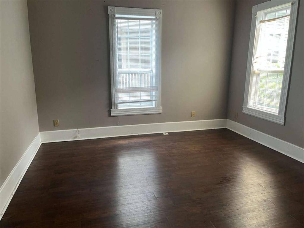 East Point, GA 30344,3155 E East Point ST E