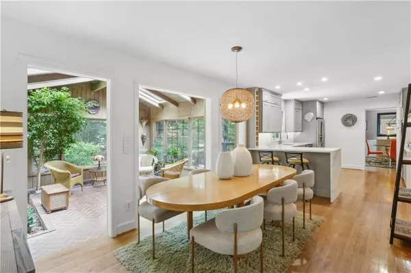 Atlanta, GA 30345,2875 Guinevere DR NE