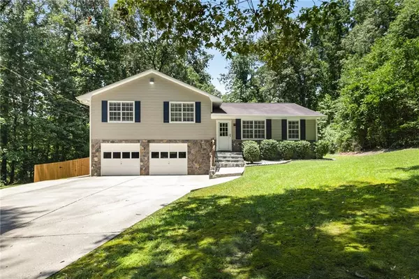 75 Tipperary TRL, Sharpsburg, GA 30277