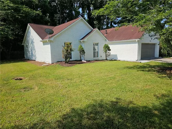 4093 Chapel Mill BND, Decatur, GA 30034