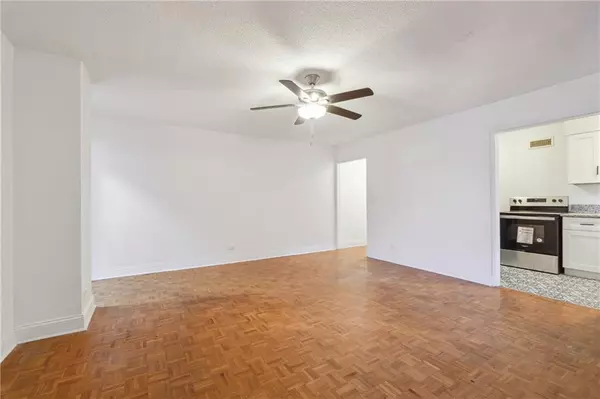 Atlanta, GA 30308,300 Peachtree ST NE #5A