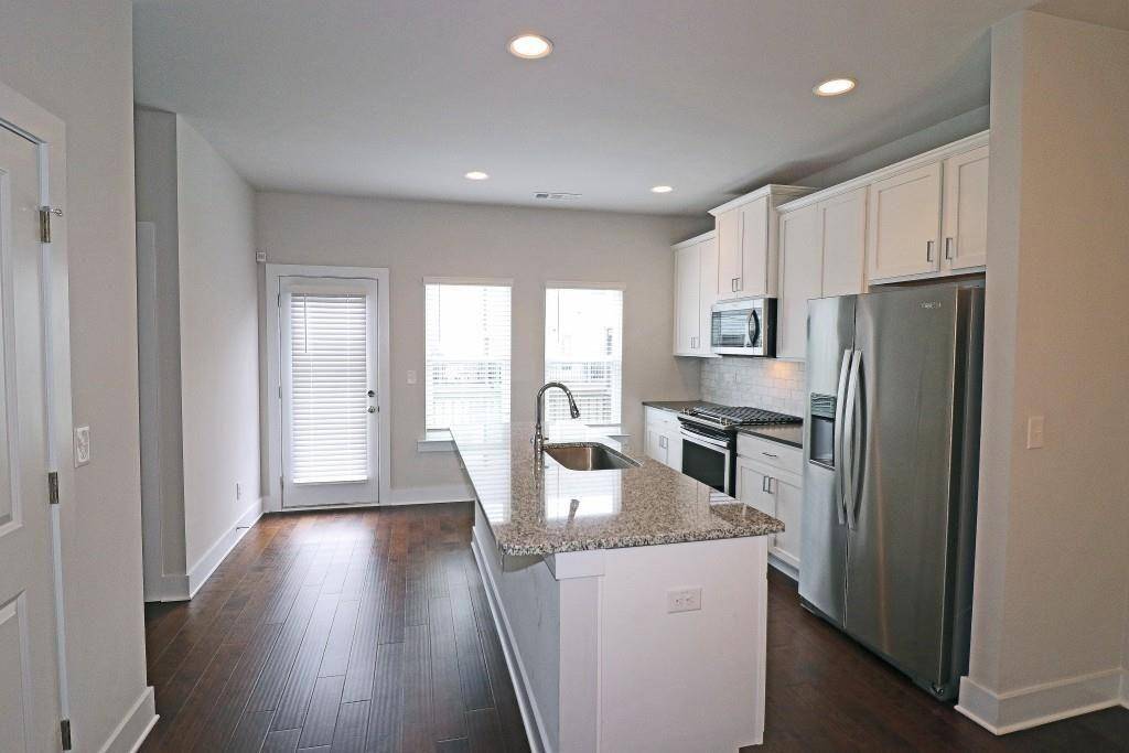 Atlanta, GA 30316,2163 Wiggins WALK