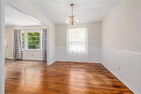 Commerce, GA 30529,322 Scott ST