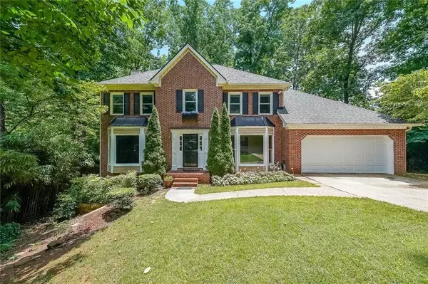 2402 Woodbridge DR, Marietta, GA 30066